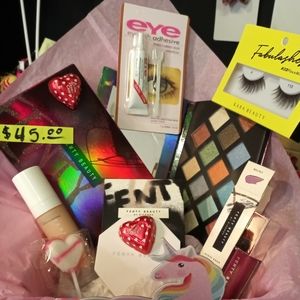 Makeup bundle